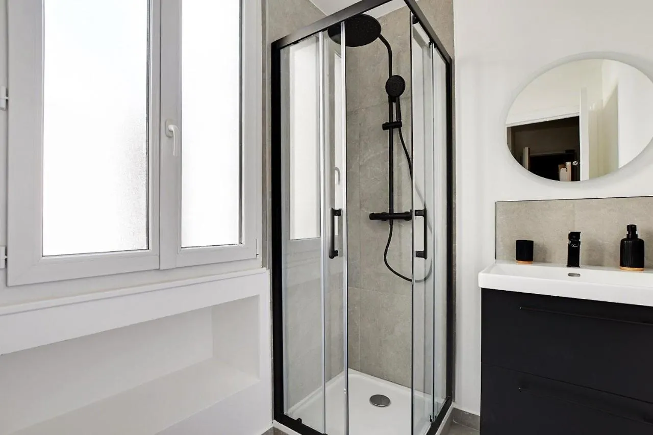 Apartment Suite Daumesnil - Cosy, Modern In Bercy Paris